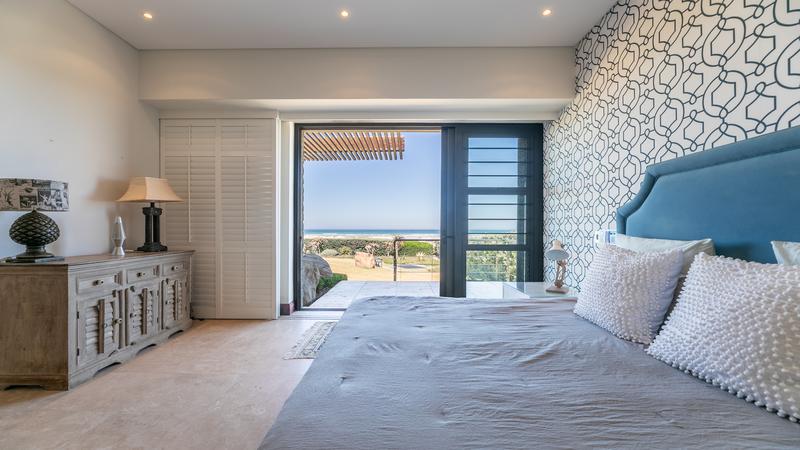 5 Bedroom Property for Sale in Van Riebeeckstrand Western Cape